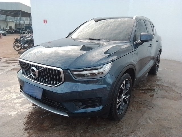XC40 1.5 T5H MOMENTU ANO 2020/2021 XC40 1.5 T5H MOMENTU ANO 2020/2021